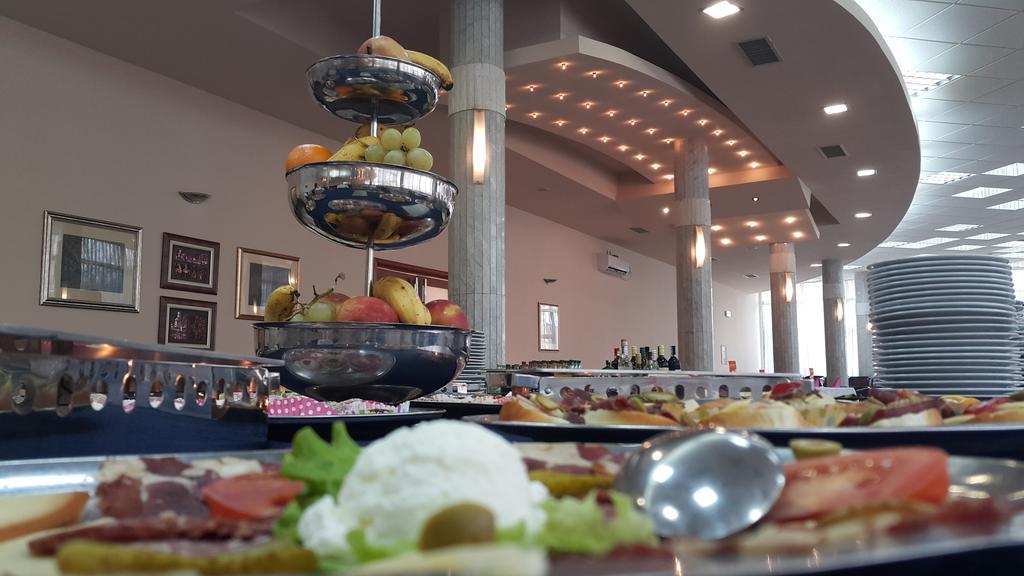 فندق بارك بيهاتش المظهر الخارجي الصورة
